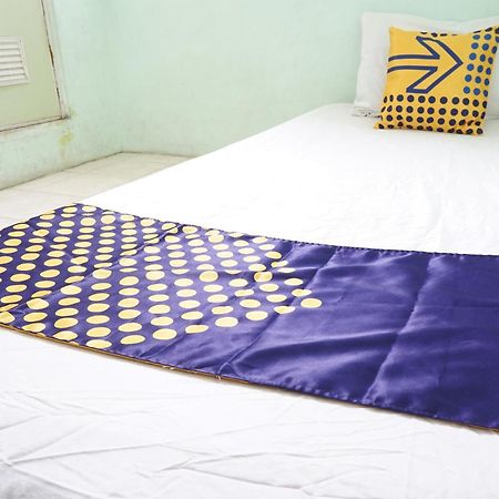 Spot On 93611 Kost Pak Suyatno Syariah 2 Hotel Ponorogo Bagian luar foto